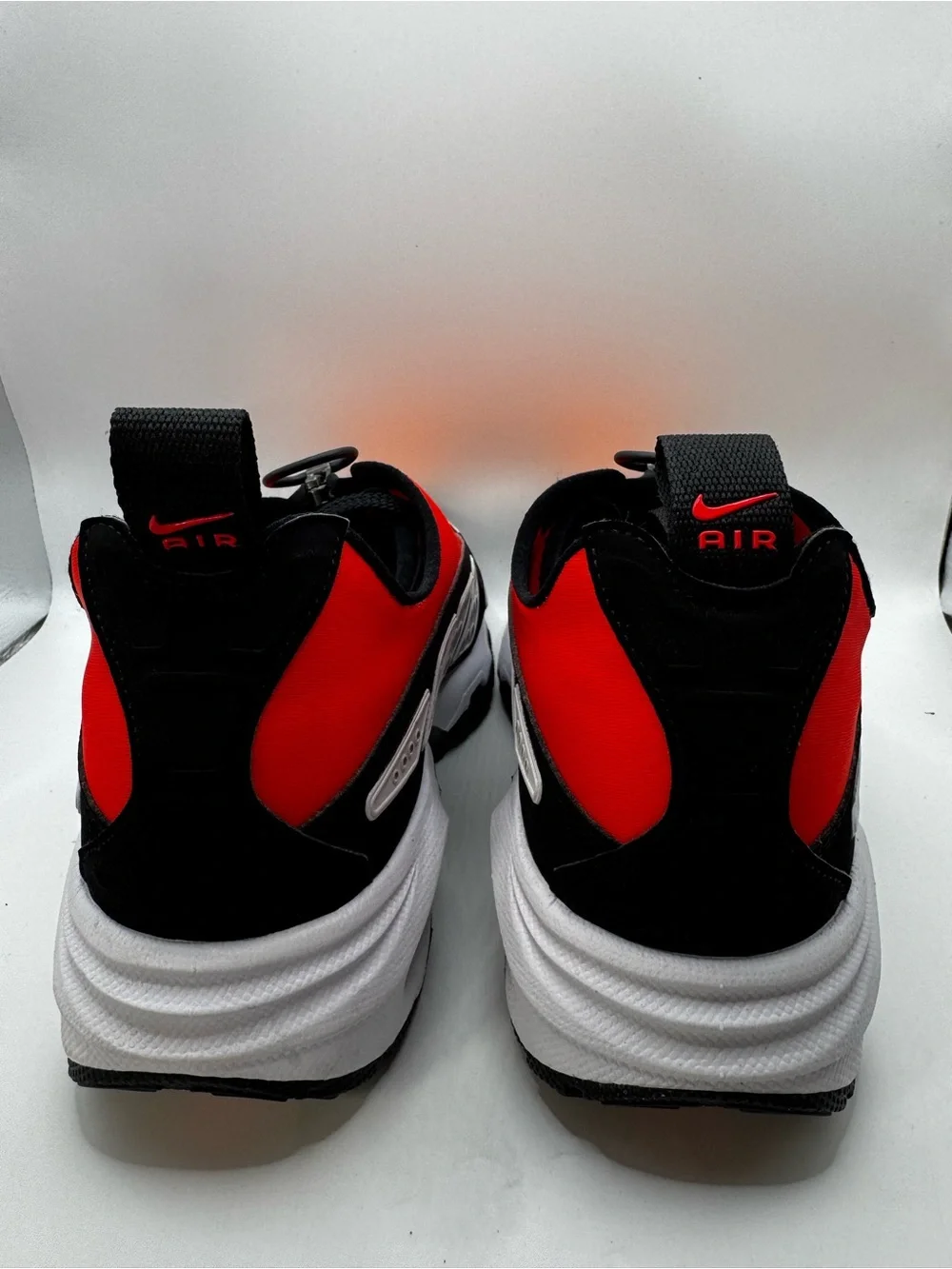 Nike women Air Max Slip-On Runner - Red/Black/White